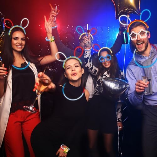 LUKBERA 212pcs Glow Sticks Party Favors for Independence Day